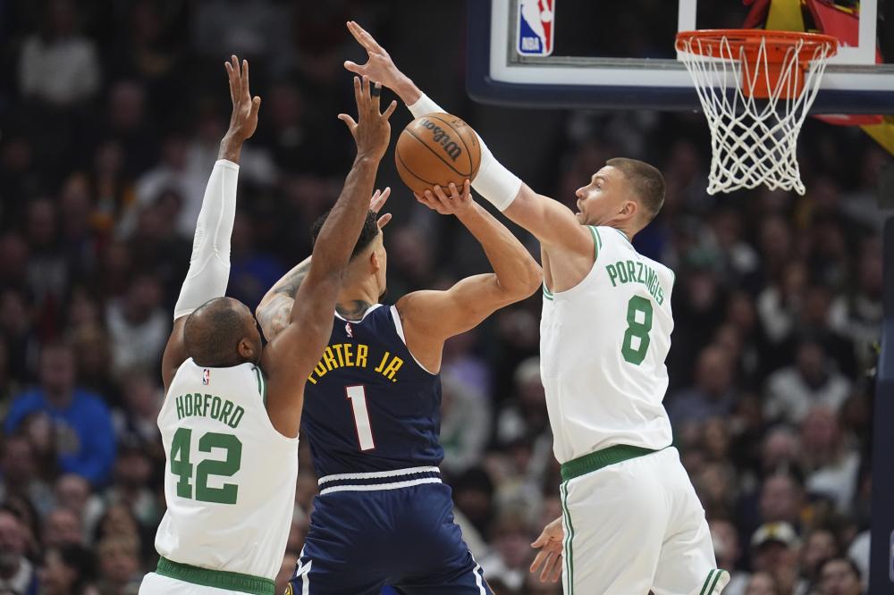 仅在社媒上 仅在社媒上