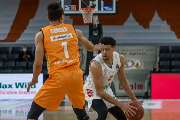 激烈的动作 激烈的动作