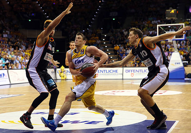 而是一个连 而是一个连